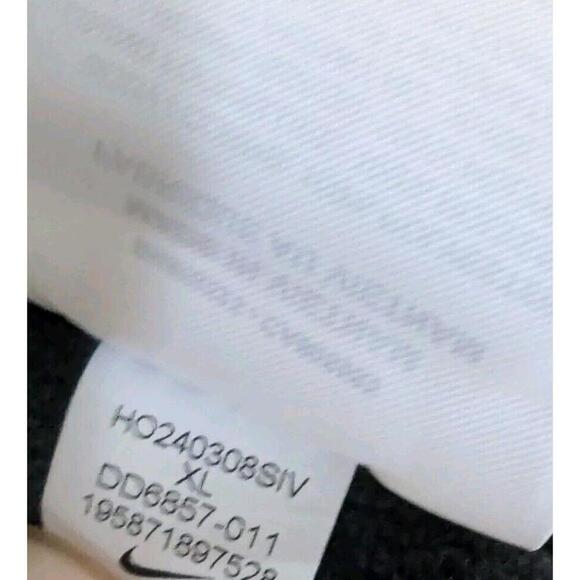 Nike Sportswear Therma-FIT Legacy Jacket DD6857-011 Size XL - Picture 9 of 9